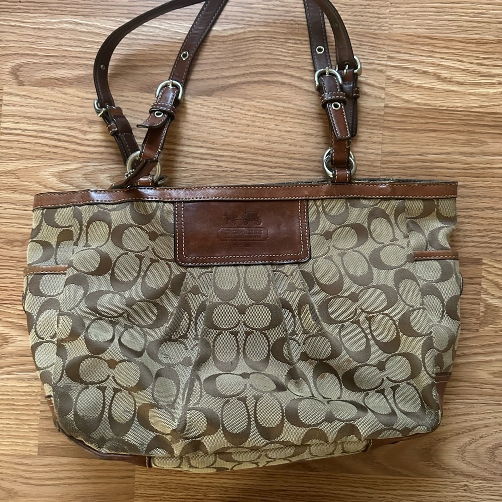 Coach Tote